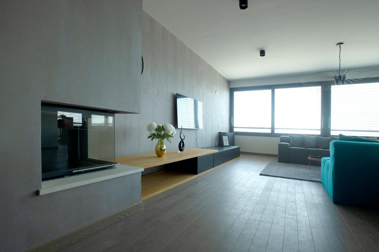 The View Luxury Residence With Pool زادار المظهر الخارجي الصورة